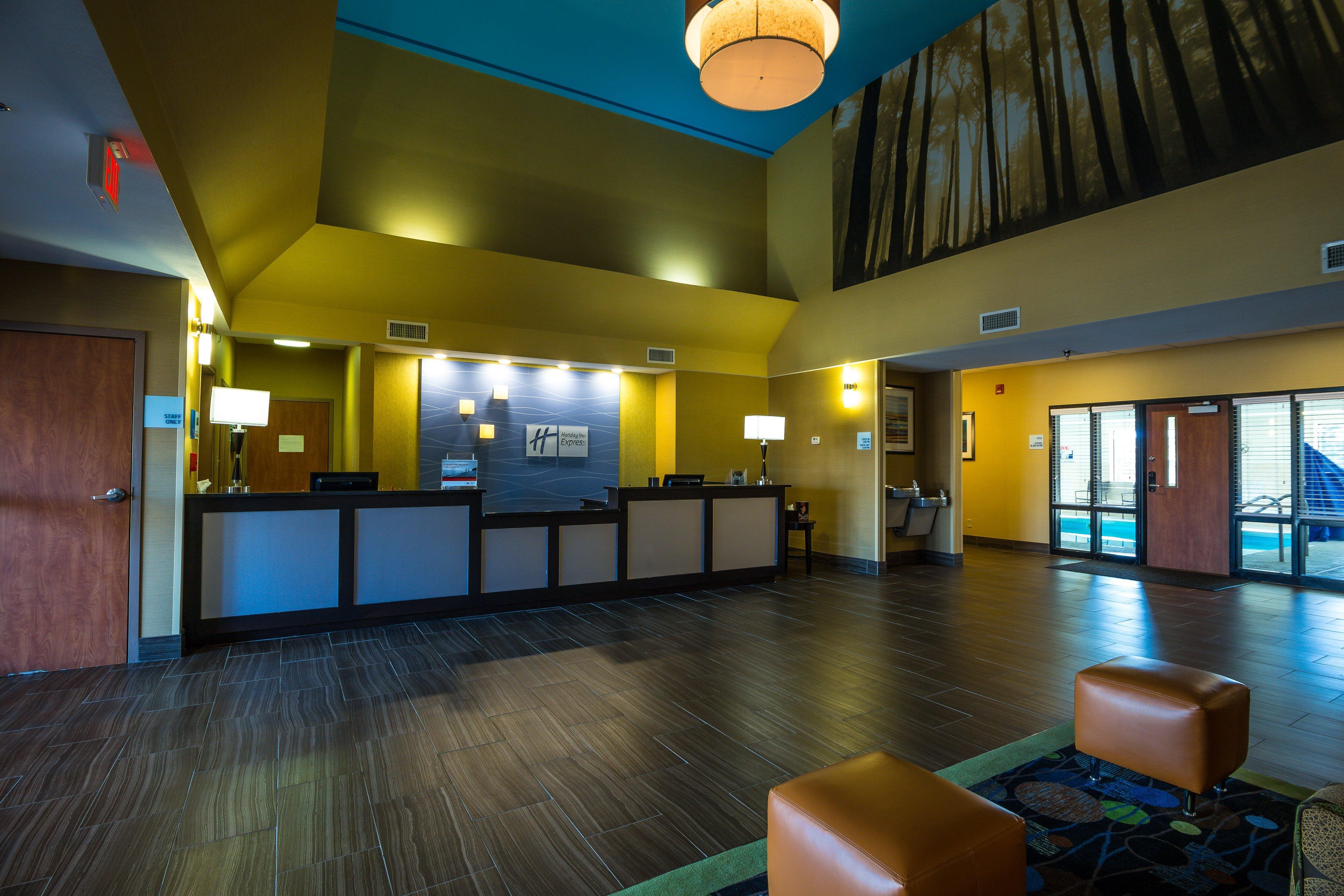 Holiday Inn Express Hotel & Suites Edmond By Ihg Exterior foto