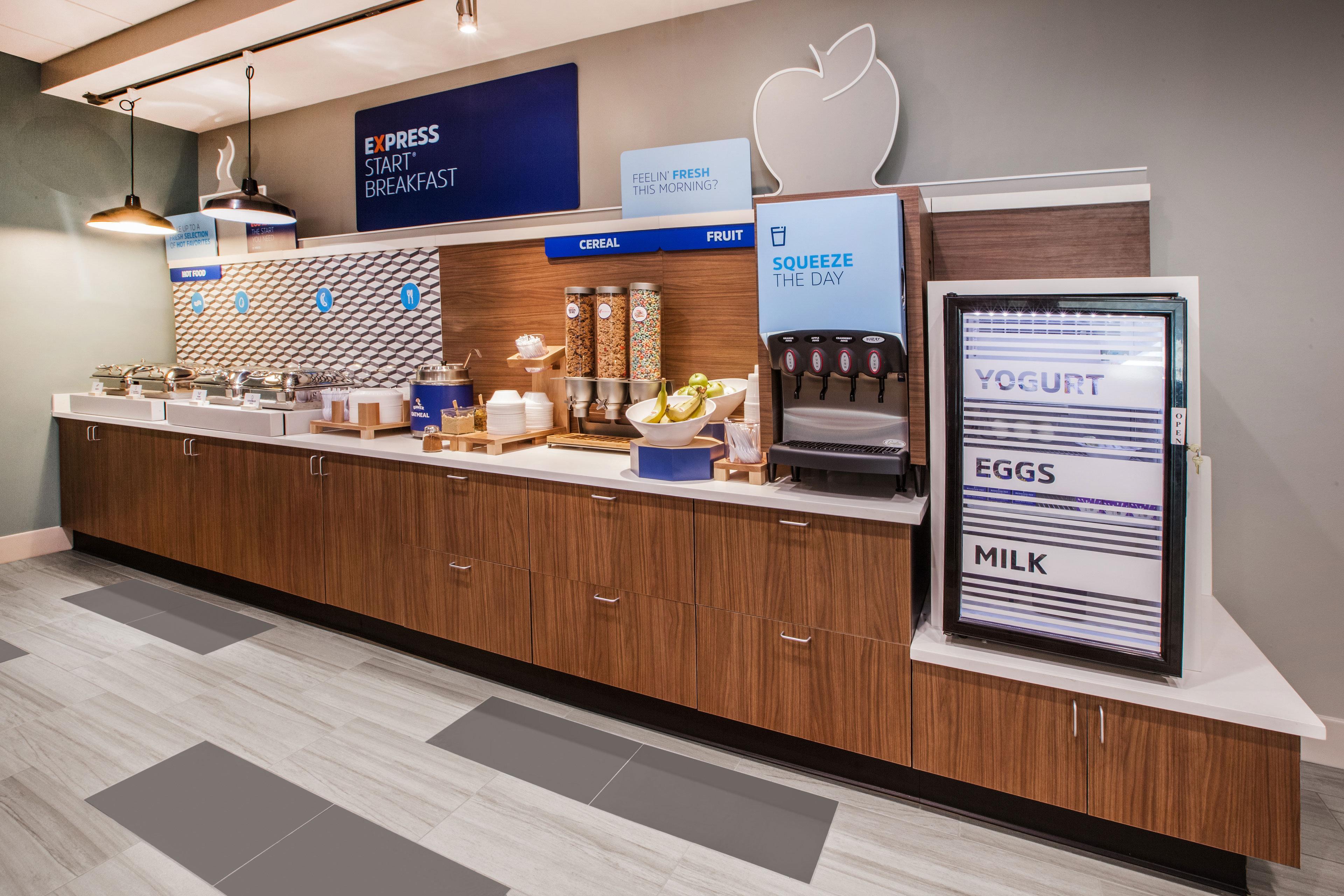 Holiday Inn Express Hotel & Suites Edmond By Ihg Exterior foto