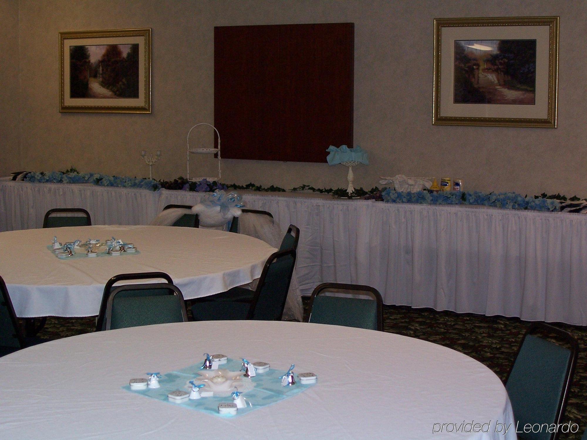 Holiday Inn Express Hotel & Suites Edmond By Ihg Restaurante foto